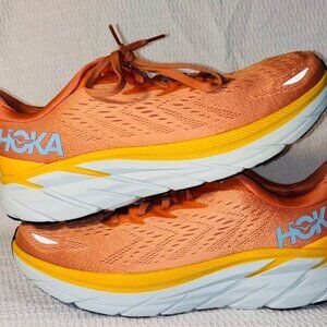 HOKA Clifton 8 Like New